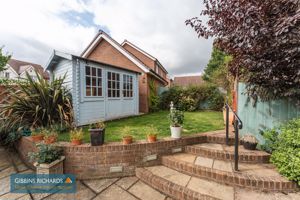 Photo 16- click for photo gallery